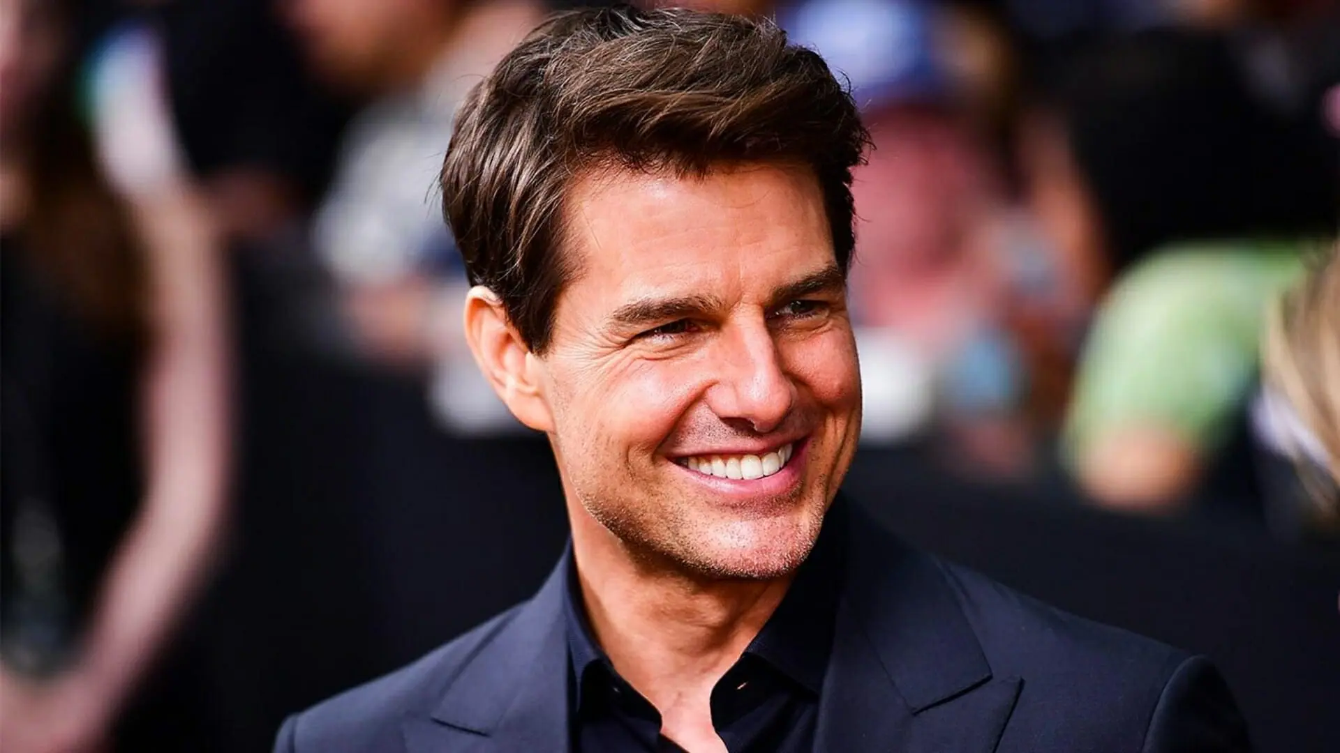 altura-tom-cruise Você sabe a altura do Tom Cruise? Conheça 7 atores mais baixinhos de Hollywood