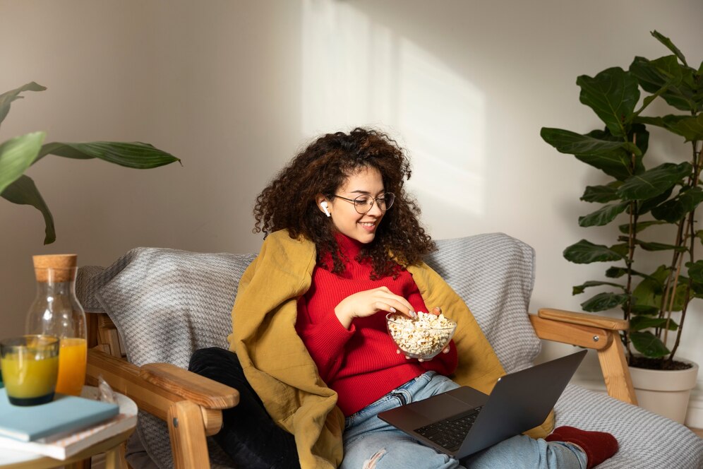 dinheiro-assistindo-videos Ganhar dinheiro assistindo vídeos: 4 melhores apps de 2025